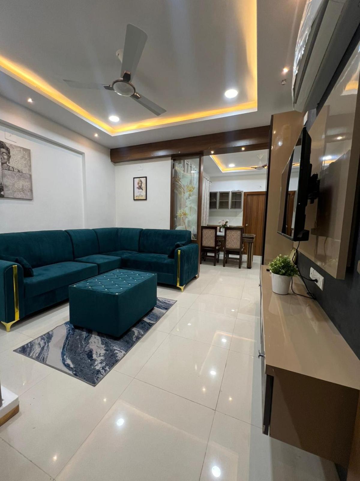 Service Apartment At Financial District Хайдарабад Экстерьер фото